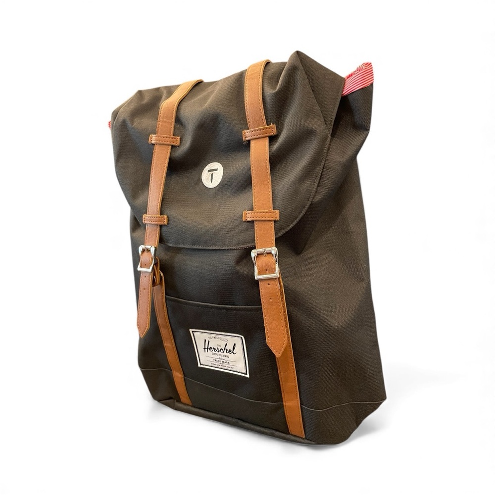 Herschel Supply Co. Retreat Backpack Padded‎ Interior Laptop Sleeve Black Brown